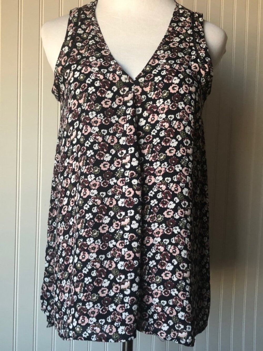 Joe Fresh Navy Floral V-Neck Popover Blouse XS